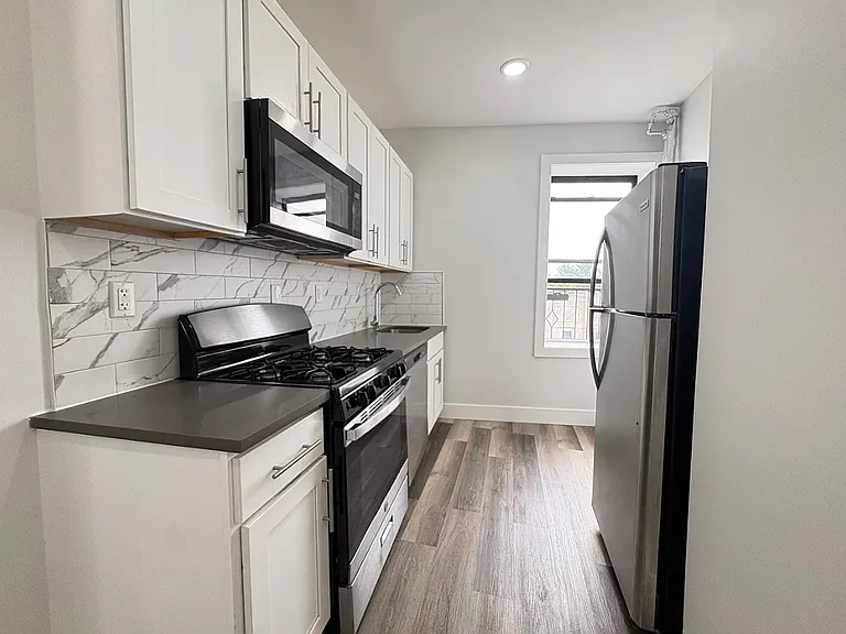 145 Bergen Ave #46A — Photo 1