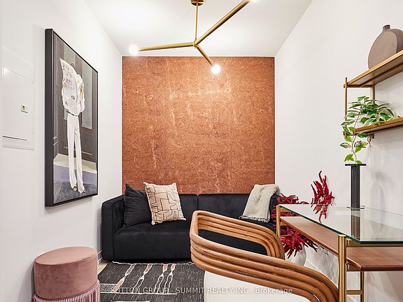 4th image of 771 Yonge St #2501