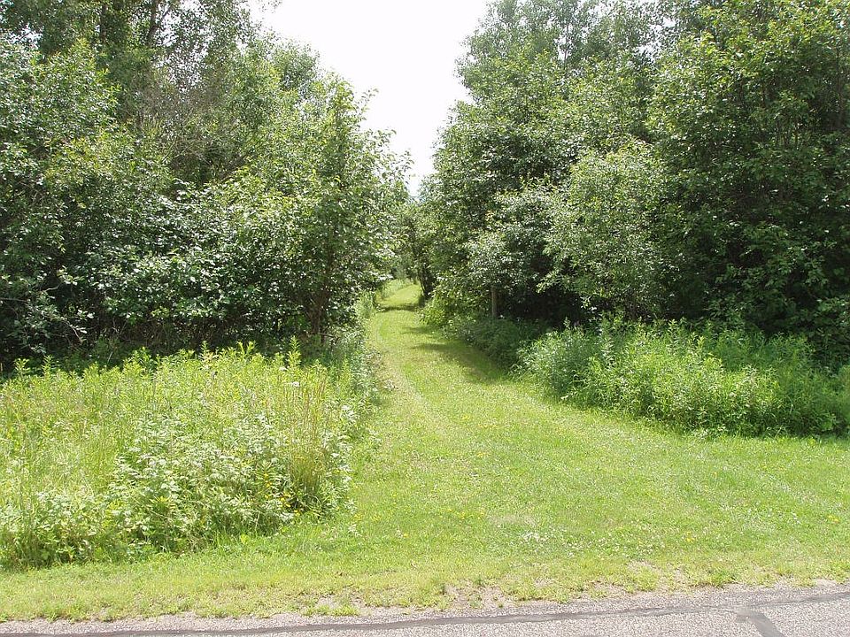 1st image of On Maple Ridge Rd
