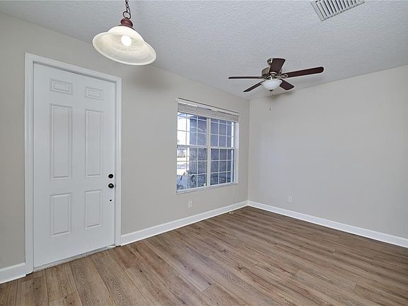 5th image of 23903 Sardinia Dr