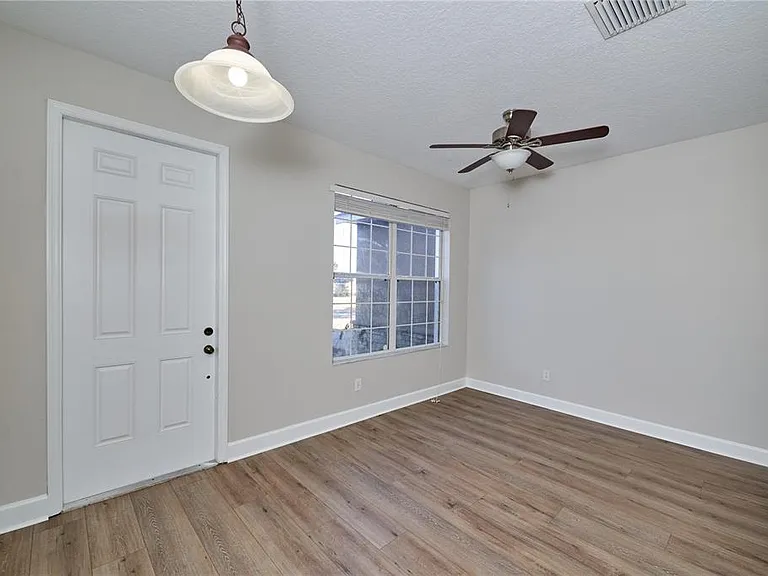 23903 Sardinia Dr — Photo 5