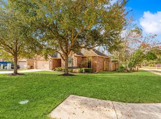 2016 Borthwick Ln, Conroe, TX 77301