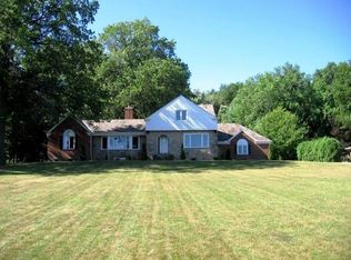 1928 Rockside Rd, Seven Hills, OH 44131