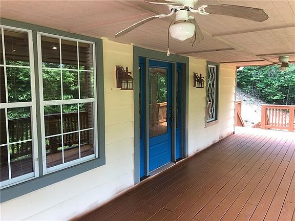 3rd image of 137 Fox Mountain Way