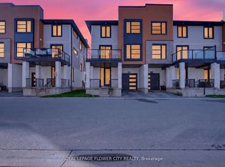 923 Sarnia Rd, London, ON N6H0J7