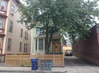 70 Green St, Boston, MA 02130