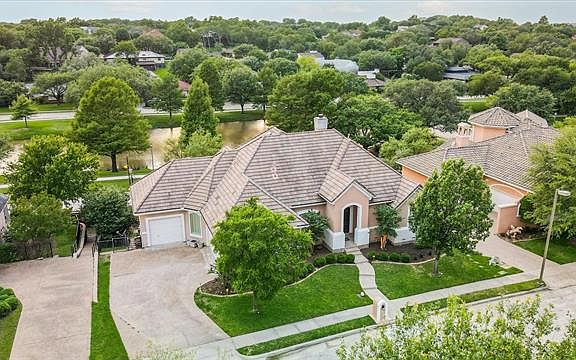4th image of 3215 University Park Ln