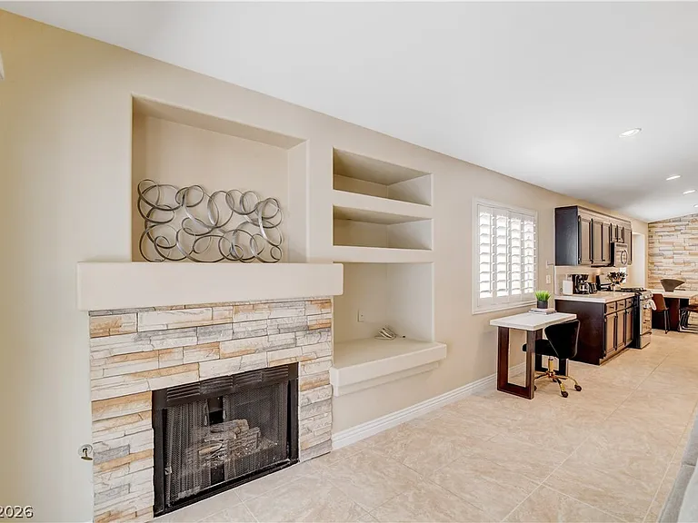 2521 Citrus Garden Cir — Photo 4
