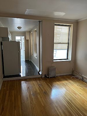 2nd image of 244 E 79th St #1D