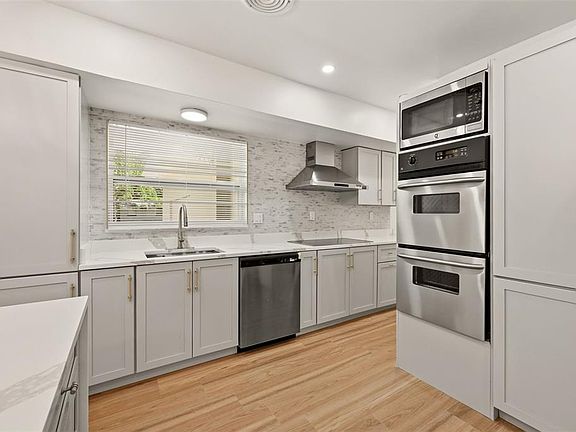4th image of 2440 66TH AVENUE S
