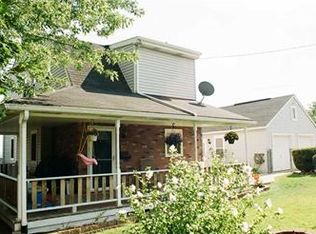 35 Mazer Ave, Pittsburgh, PA 15214