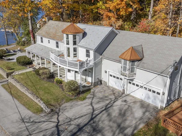2 Snake Hill Road, Saratoga Springs, NY 12866
