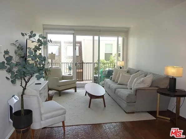 23901 Civic Center Way, Malibu, CA