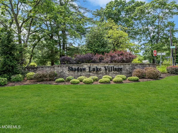 34 Lexington Ct, Red Bank, NJ 07701