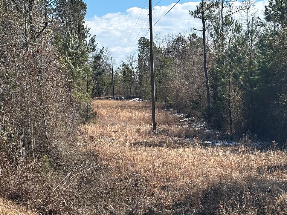 2nd image of 4 County Line Road
