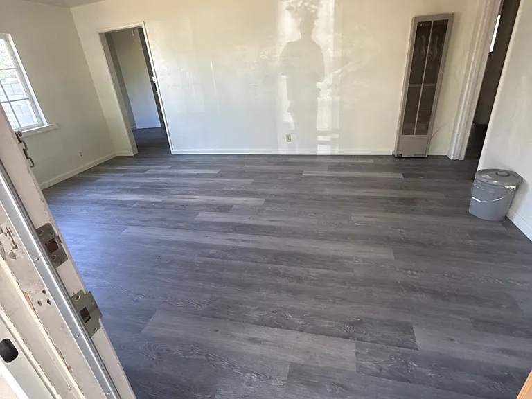 1209 Thomas Way — Photo 8