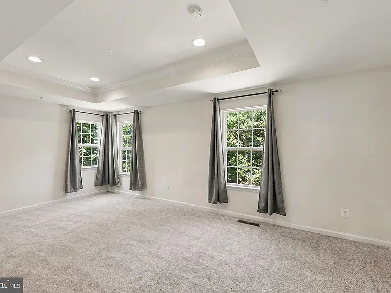1024 Cook Dr SE — Photo 15