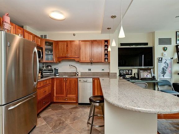 4th image of 474 N Lake Shore Dr APT 5211
