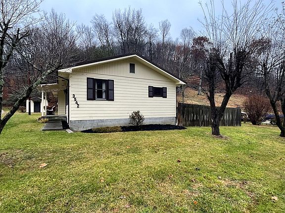 2nd image of 3542 Pleasant Ave