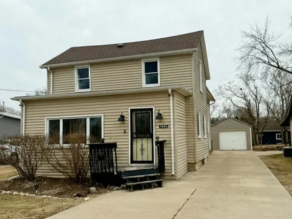 1429 Phelps St, Ottawa, IL 61350