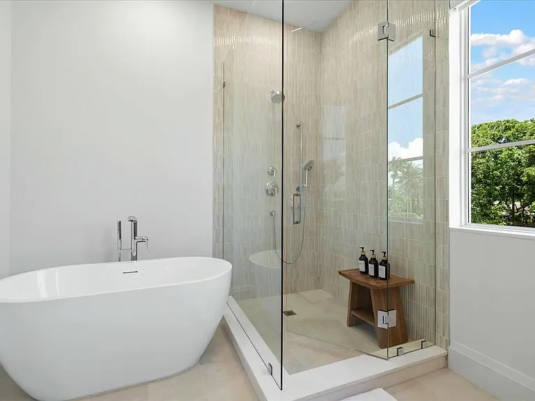 173 Wellesley Dr — Photo 29