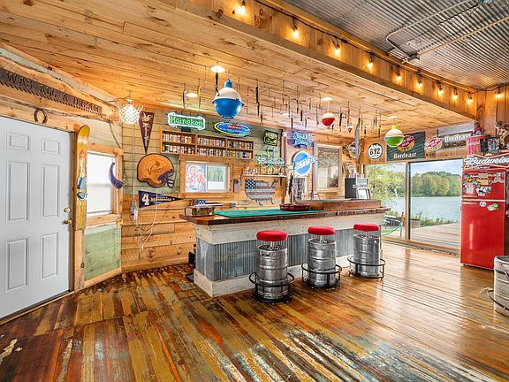 4th image of 2132 295th Ave