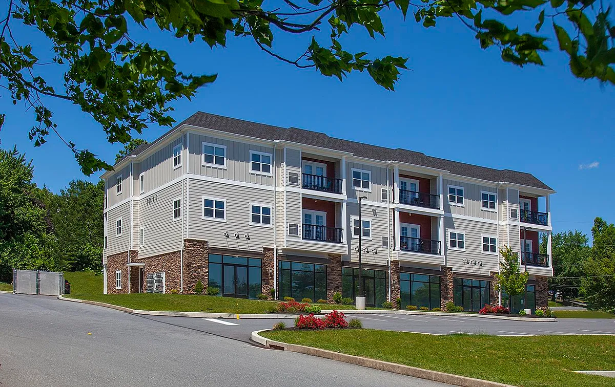 Building Photo - 316 Primrose Ln #302