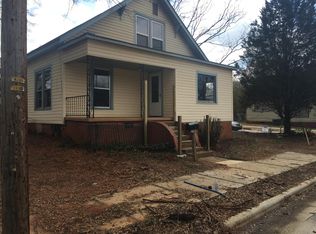 814 Spruce St, Mooresville, NC 28115