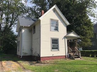 556 Broad St #7, Conneaut, OH 44030