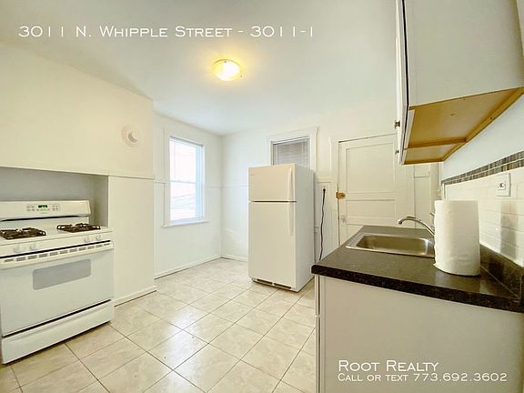 5th image of 3011 N Whipple St #1