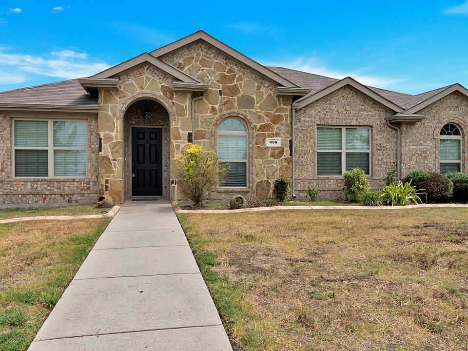 1st image of 305 Doris Dr