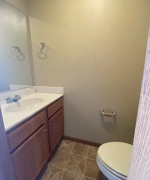 517 Wheeling Ave — Photo 2