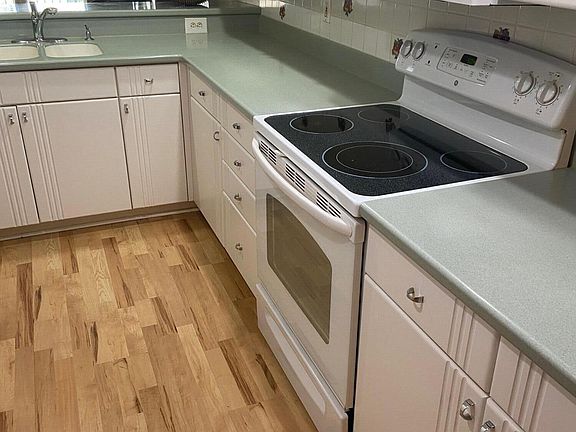 4th image of 4 Oceans West Blvd APT 508C