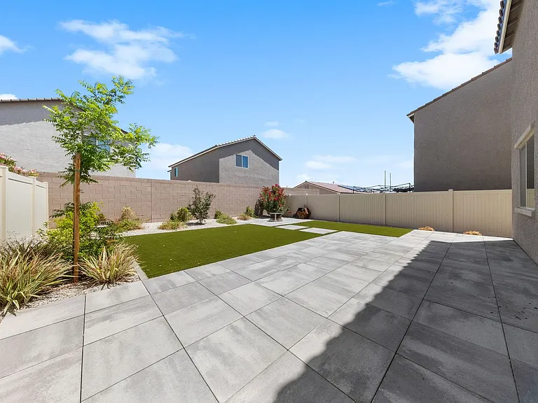 6922 Stone Cactus St — Photo 28