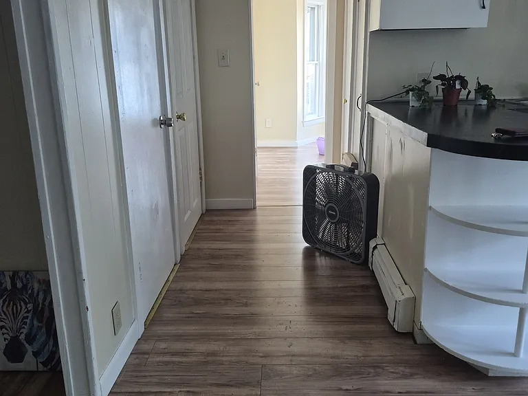 18 Highland St — Photo 8