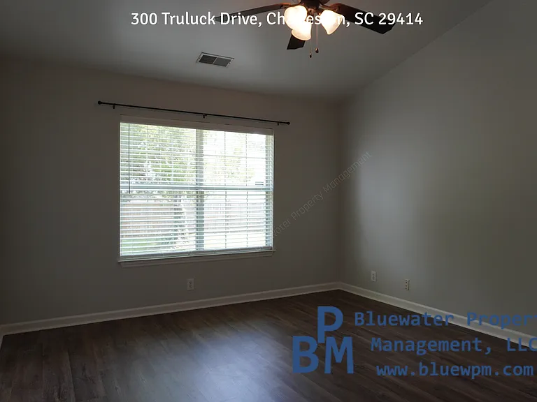 300 Truluck Dr — Photo 17