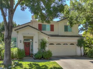 9555 Portside Ln, Elk Grove, CA