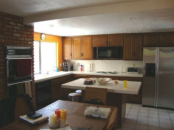 5th image of 23806 New Delhi St