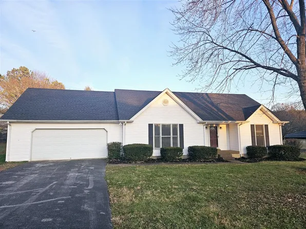 199 Schwarzkopf St, Bowling Green, KY 42104