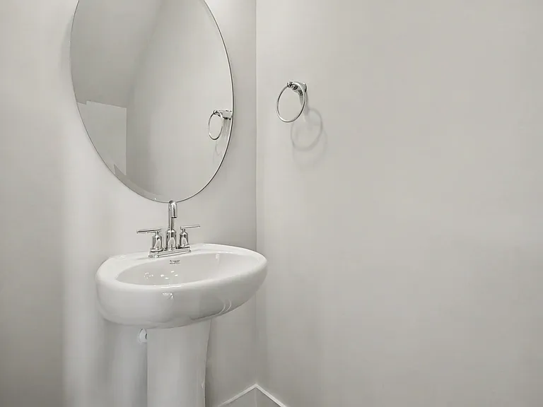 1022 Whistling Pl — Photo 7