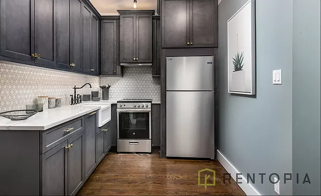 Rented by Rentopia | media 30