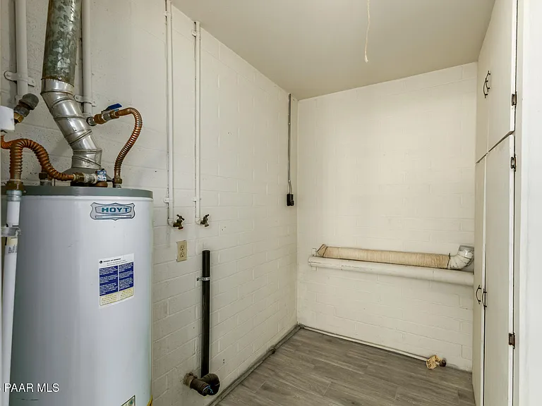 11014 W Cheryl Dr — Photo 21