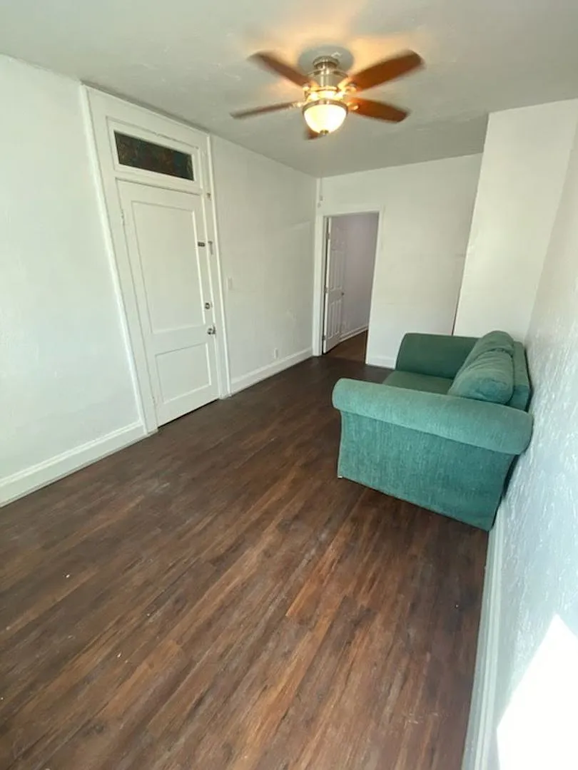 401 Colonia Ln E Unit 13 — Photo 2
