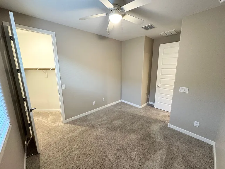 19624 W Badgett Ln — Photo 14