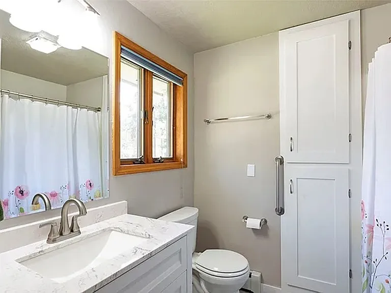 4020 Wakantanka Way — Photo 23