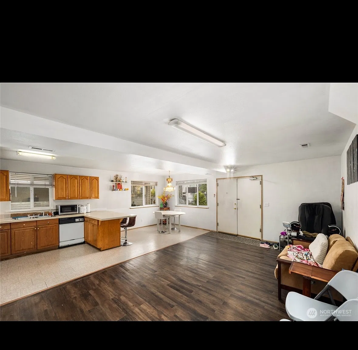 3 bed, 1.5 bath, 1540 sqft, $3,200 — Photo 4