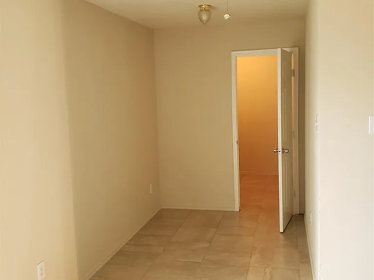 7863 Maverick Trace Ln — Photo 12