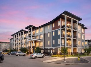25 NW Walgrove Walk SE #209, Calgary, AB T2X 5E2