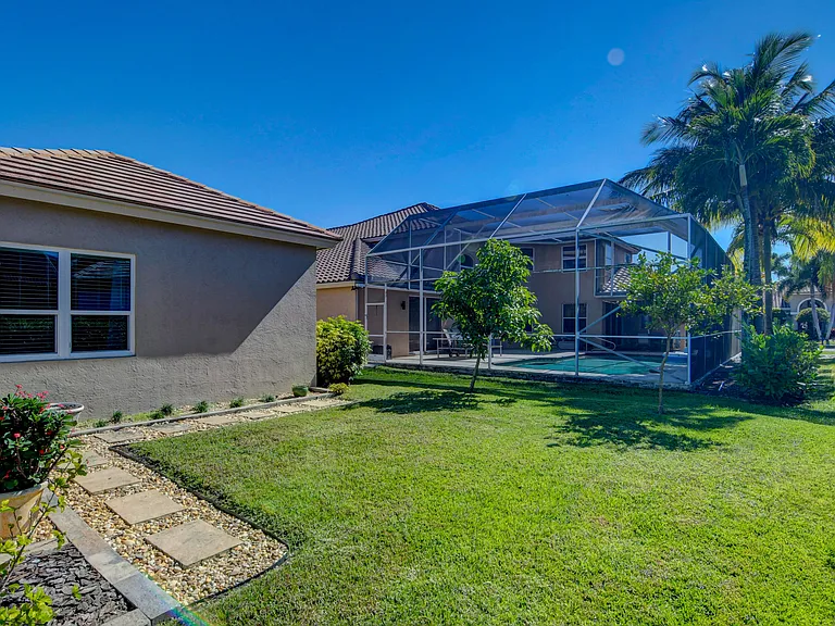 21707 Abington Ct — Photo 66