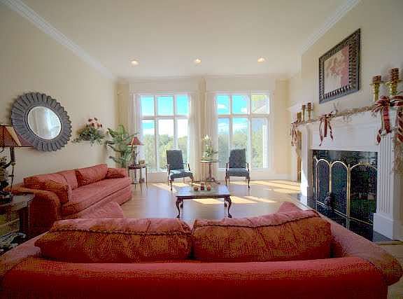 2015  Hogan Dr Lawrence, KS listing photo #3